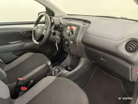 TOYOTA AYGO II - voiture d'occasion - Photo 10