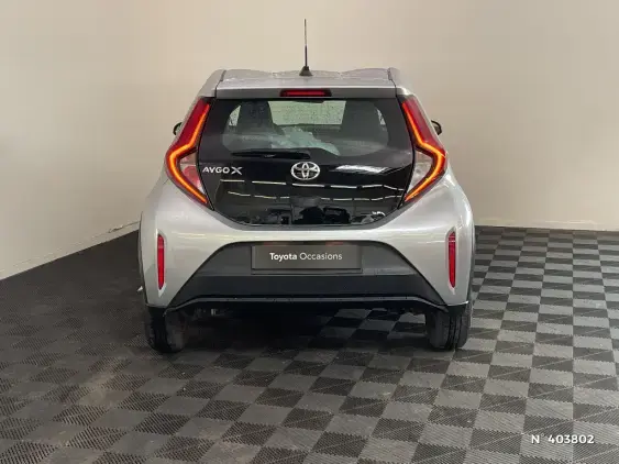 TOYOTA AYGO X - voiture d'occasion - Photo 6