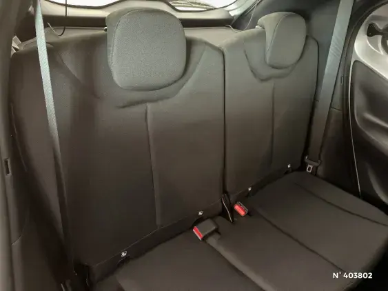 TOYOTA AYGO X - voiture d'occasion - Photo 11