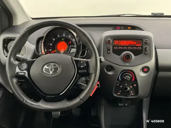 TOYOTA AYGO II - voiture d'occasion - Photo 13