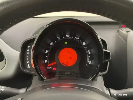 TOYOTA AYGO II - voiture d'occasion - Photo 12