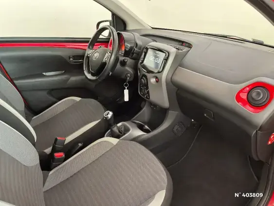TOYOTA AYGO II - voiture d'occasion - Photo 10
