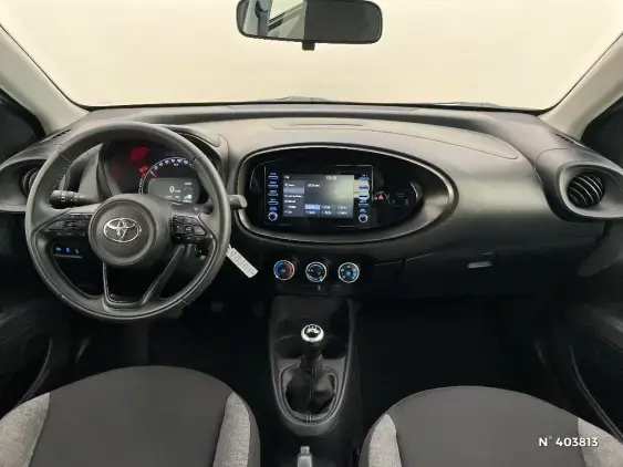 TOYOTA AYGO X - voiture d'occasion - Photo 9