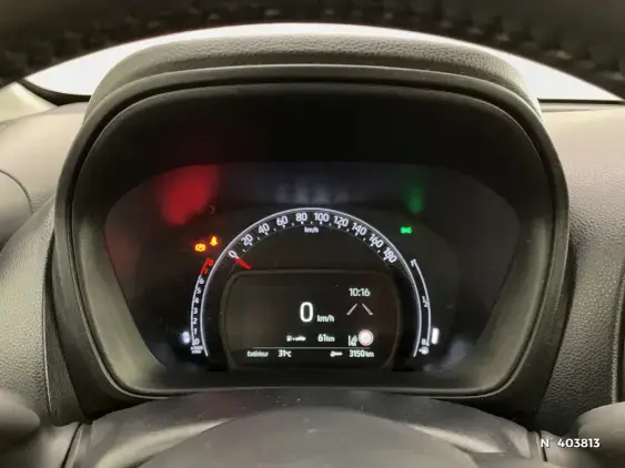 TOYOTA AYGO X - voiture d'occasion - Photo 12