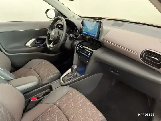 TOYOTA YARIS CROSS I - voiture d'occasion - Photo 10