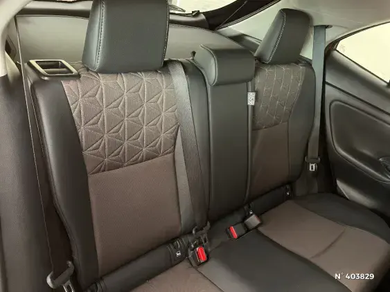 TOYOTA YARIS CROSS I - voiture d'occasion - Photo 11