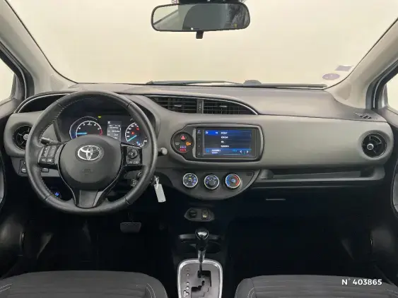 TOYOTA YARIS III - voiture d'occasion - Photo 9