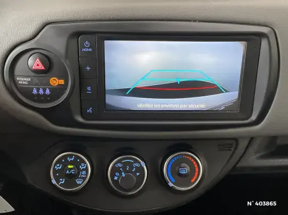 TOYOTA YARIS III - voiture d'occasion - Photo 14