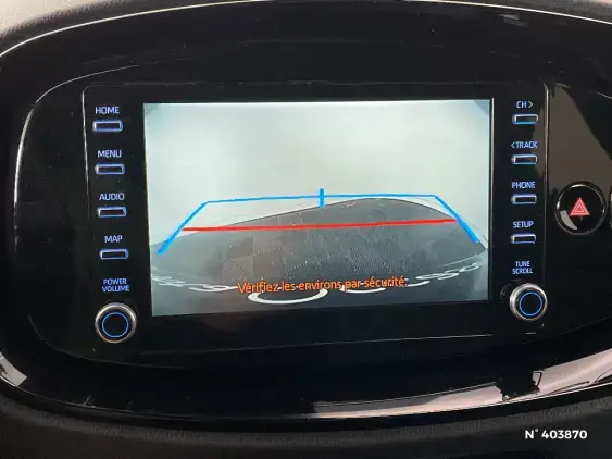 TOYOTA AYGO X - voiture d'occasion - Photo 14
