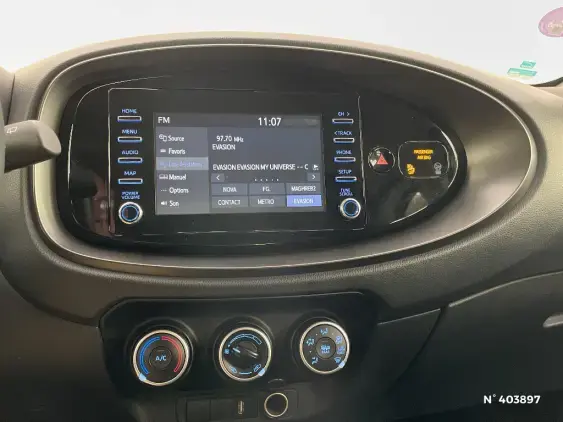 TOYOTA AYGO X - voiture d'occasion - Photo 15