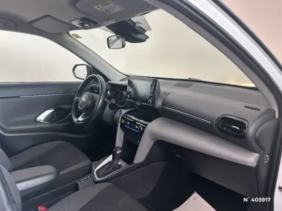 TOYOTA YARIS CROSS I - voiture d'occasion - Photo 10