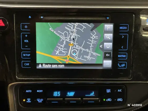 TOYOTA AURIS II - voiture d'occasion - Photo 15