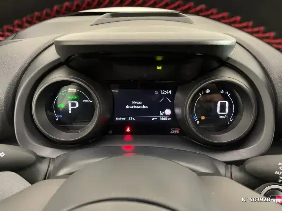 TOYOTA YARIS IV - voiture d'occasion - Photo 12