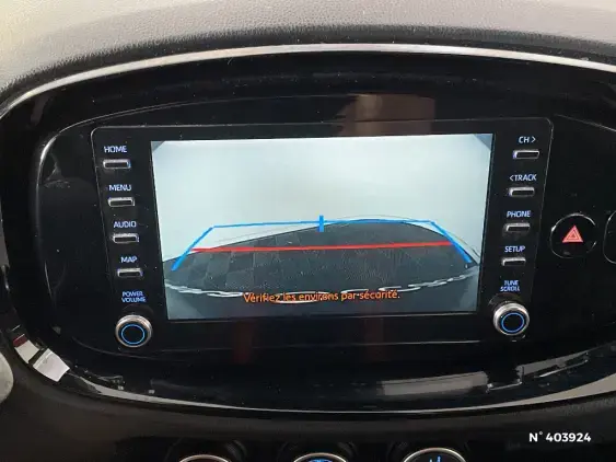 TOYOTA AYGO X - voiture d'occasion - Photo 14