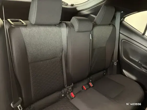 TOYOTA YARIS CROSS I - voiture d'occasion - Photo 11
