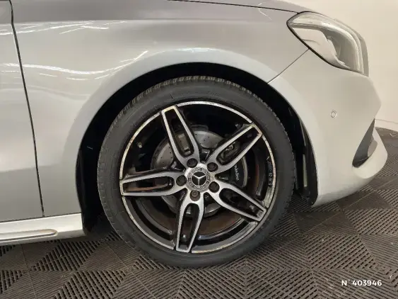 MERCEDES-BENZ CLASSE A III - voiture d'occasion - Photo 8
