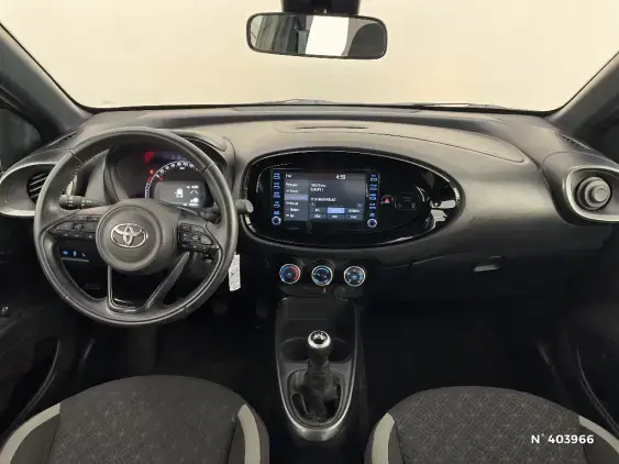 TOYOTA AYGO X - voiture d'occasion - Photo 9