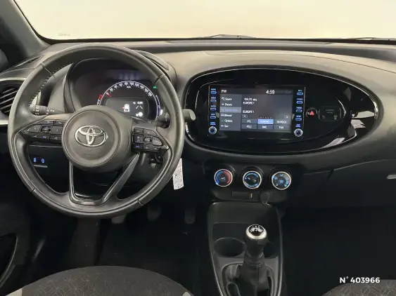 TOYOTA AYGO X - voiture d'occasion - Photo 13