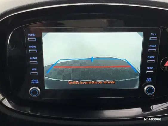 TOYOTA AYGO X - voiture d'occasion - Photo 14