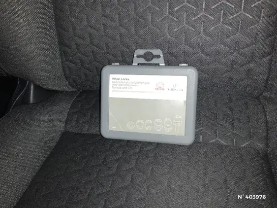 TOYOTA YARIS CROSS I - voiture d'occasion - Photo 32