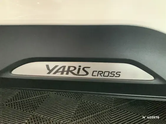 TOYOTA YARIS CROSS I - voiture d'occasion - Photo 25