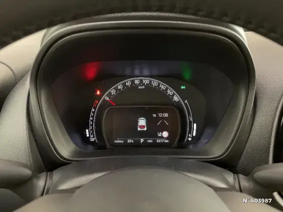 TOYOTA AYGO X - voiture d'occasion - Photo 12