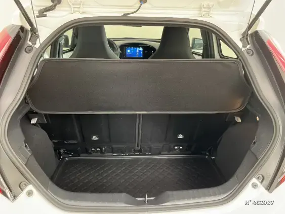 TOYOTA AYGO X - voiture d'occasion - Photo 7