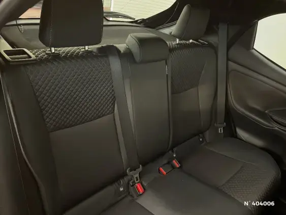 TOYOTA YARIS IV - voiture d'occasion - Photo 11