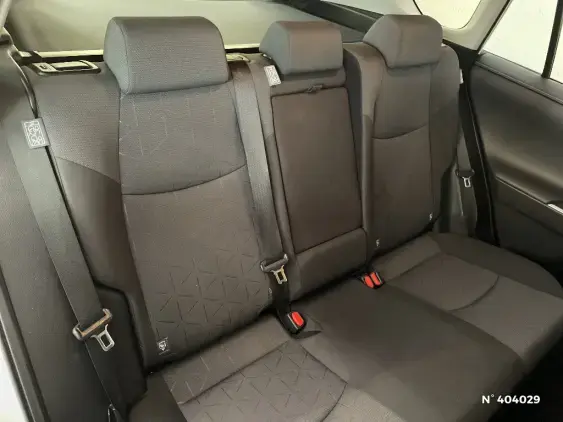 TOYOTA RAV4 V - voiture d'occasion - Photo 11
