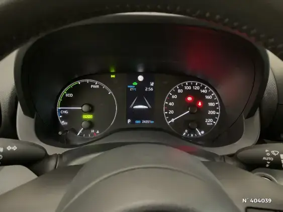 TOYOTA YARIS IV - voiture d'occasion - Photo 12