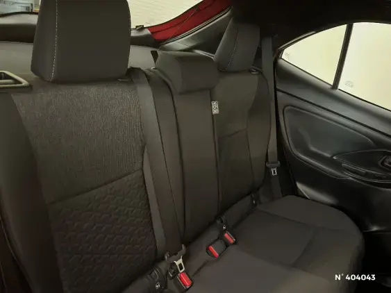 TOYOTA YARIS CROSS I - voiture d'occasion - Photo 11