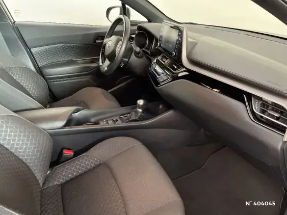TOYOTA C-HR - voiture d'occasion - Photo 10