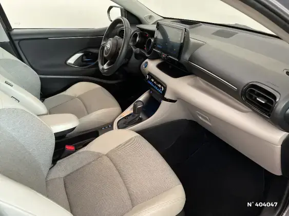 TOYOTA YARIS IV - voiture d'occasion - Photo 10