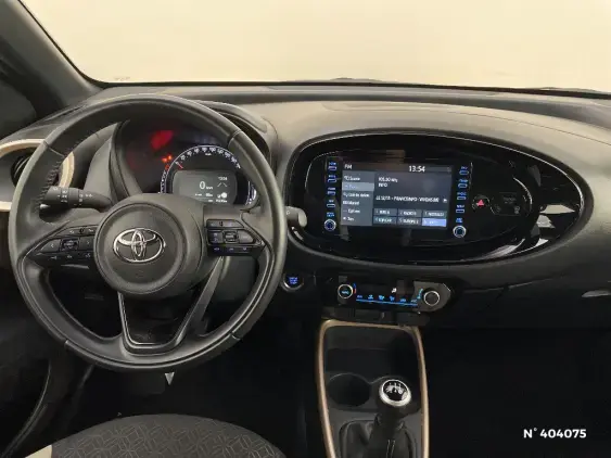 TOYOTA AYGO X - voiture d'occasion - Photo 13