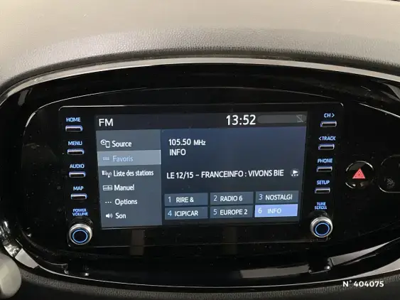 TOYOTA AYGO X - voiture d'occasion - Photo 15