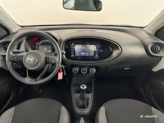 TOYOTA AYGO X - voiture d'occasion - Photo 9