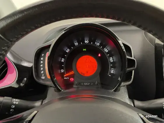 TOYOTA AYGO II - voiture d'occasion - Photo 12