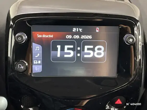 TOYOTA AYGO II - voiture d'occasion - Photo 15