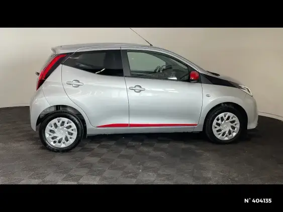 TOYOTA AYGO II - voiture d'occasion - Photo 5