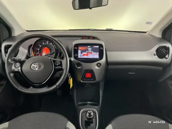 TOYOTA AYGO II - voiture d'occasion - Photo 9