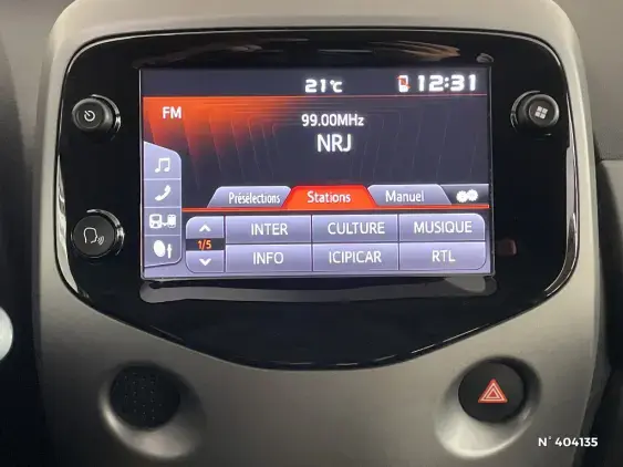 TOYOTA AYGO II - voiture d'occasion - Photo 15