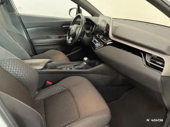TOYOTA C-HR - voiture d'occasion - Photo 10