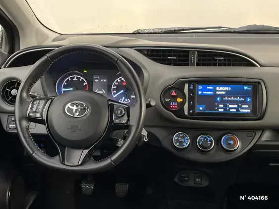 TOYOTA YARIS III - voiture d'occasion - Photo 13