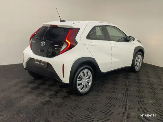 TOYOTA AYGO X - voiture d'occasion - Photo 4