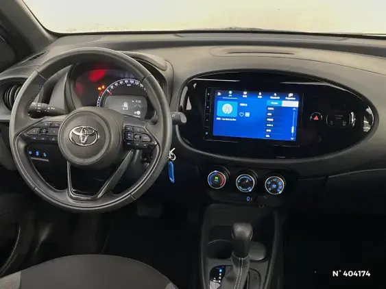 TOYOTA AYGO X - voiture d'occasion - Photo 13