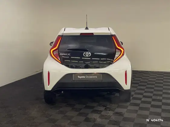 TOYOTA AYGO X - voiture d'occasion - Photo 6