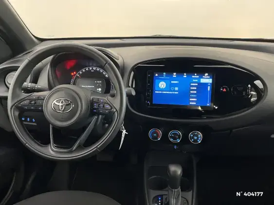 TOYOTA AYGO X - voiture d'occasion - Photo 13