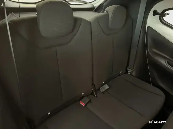 TOYOTA AYGO X - voiture d'occasion - Photo 11