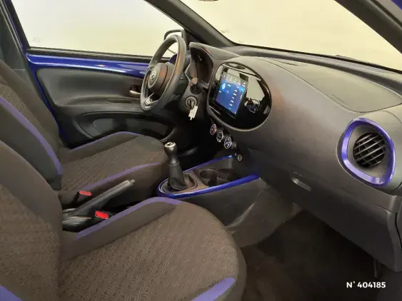 TOYOTA AYGO X - voiture d'occasion - Photo 10