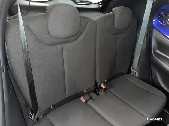 TOYOTA AYGO X - voiture d'occasion - Photo 11